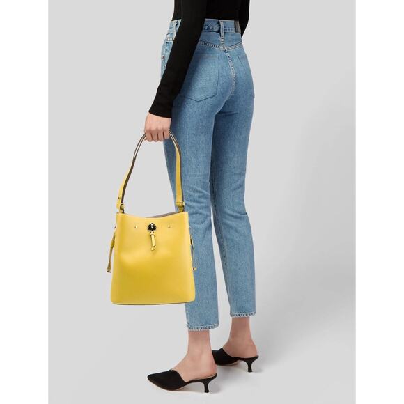 Kate Spade Marti large bucket bag in yellow pebbled leather - Picture 1 of 16